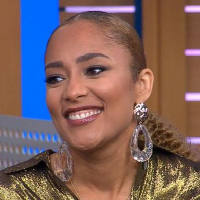 profile_Amanda Seales