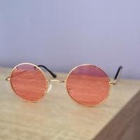 Windsors/Lennon glasses mbtiパーソナリティタイプ image