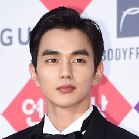 Yoo Seung-ho tipo de personalidade mbti image