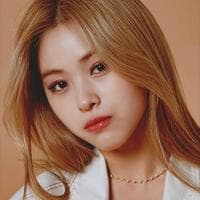 Shin Ryujin (ITZY) mbtiパーソナリティタイプ image