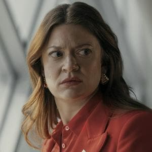 Ashley Barrett тип личности MBTI image