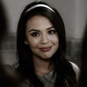 profile_Mona Vanderwaal