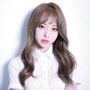 profile_Vivi Hi High Photoshoot