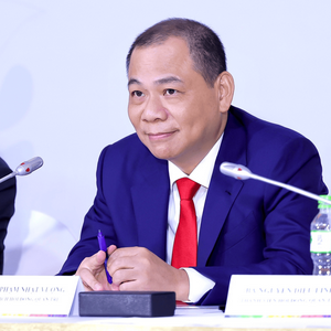 profile_Pham Nhat Vuong