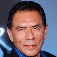 Wes Studi mbtiパーソナリティタイプ image