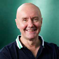 Irvine Welsh mbtiパーソナリティタイプ image