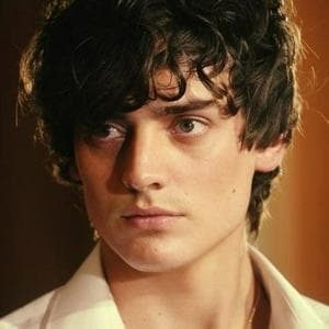 profile_Aneurin Barnard