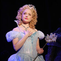 Lady Glinda Upland/Glinda, The Good type de personnalité MBTI image