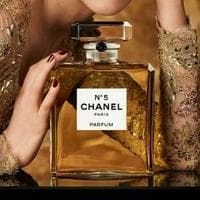 profile_Chanel No 5