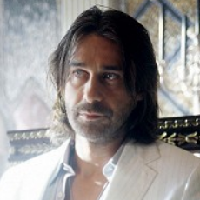 profile_Johnny Tapia