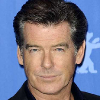 Pierce Brosnan MBTI性格类型 image