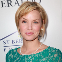 Ashley Scott نوع شخصية MBTI image