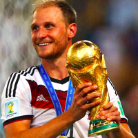 Benedikt Höwedes mbtiパーソナリティタイプ image