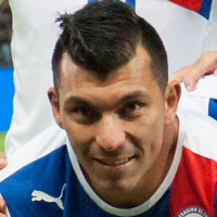 profile_Gary Medel