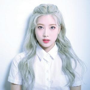 profile_Kim Lip Hi High Photoshoot