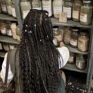 profile_Herbal Witch