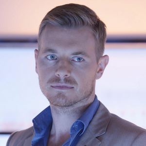 profile_Elias Harper