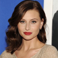 Alyson Michalka tipo di personalità MBTI image