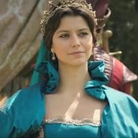 Kösem Sultan (Beren Saat) mbtiパーソナリティタイプ image