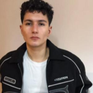profile_Ayberk Özay