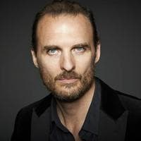 Greg Bryk tipo di personalità MBTI image