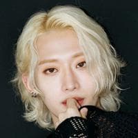 profile_Yoojung (OnlyOneOf)