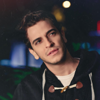 profile_Victor Lamoglia