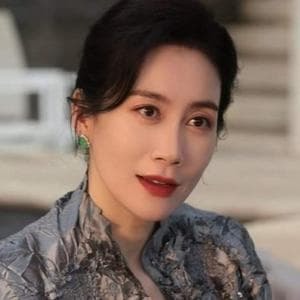 profile_Yu Lan