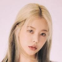 Sunny (SNSD) тип личности MBTI image