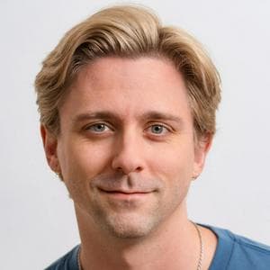 profile_Nic Olsen