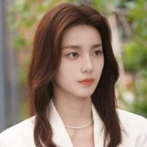 profile_Qiao Lin