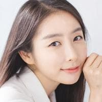 Kim Ga-young (김가영) type de personnalité MBTI image
