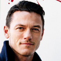 Luke Evans tipo de personalidade mbti image