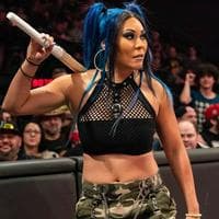 profile_Mia Yim (Michin)