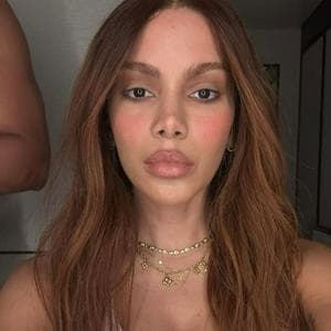 profile_Anitta
