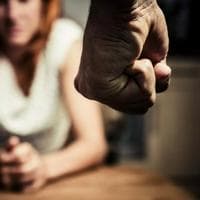 Domestic Abuse tipe kepribadian MBTI image