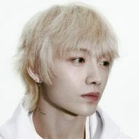 profile_DOY (NOMAD)