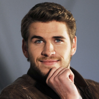 Liam Hemsworth mbtiパーソナリティタイプ image