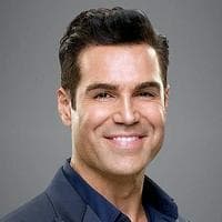 profile_Rey Rosales
