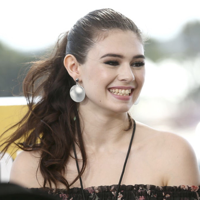 Nicole Maines MBTI -Persönlichkeitstyp image