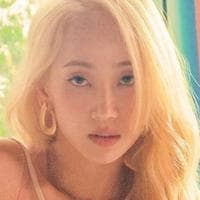 HA:TFELT (Park Ye Eun) type de personnalité MBTI image