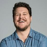 Cameron Britton tipe kepribadian MBTI image