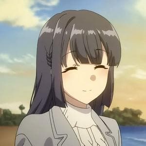 profile_Older Shoko Makinohara
