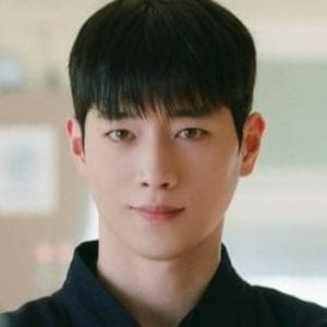 profile_Eun Ho