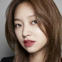 Choi Yu-hwa tipo de personalidade mbti image