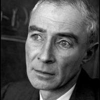 J. Robert Oppenheimer тип личности MBTI image