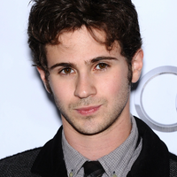 profile_Connor Paolo