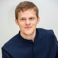 Lucas Hedges type de personnalité MBTI image