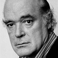 profile_Patrick Magee