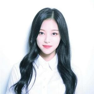 profile_HyunJin Hi High Photoshoot